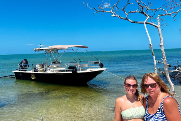 Safe tour boat for 10000 Islands private shelling