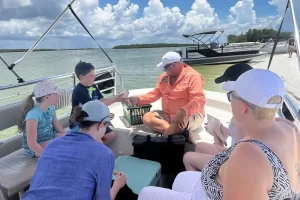 Shell lesson on the eco-tour